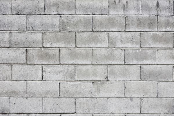 Cinder Block Wall Installation in Saint Petersburg